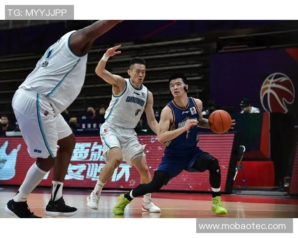 CBA青岛对阵辽宁精彩对决44轮赛程引发球迷热议与期待