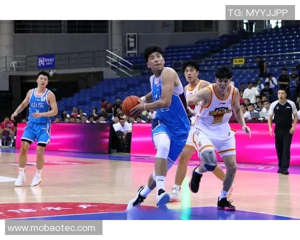 佩特科维奇与布沙尔展开激烈对决谁能在这场比赛中胜出 佩特科维奇与布沙尔展开激烈对决谁能在这场比赛中胜出