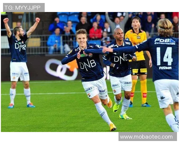 斯达与莫尔德的精彩对决结果揭晓赛季走势引发关注 斯达与莫尔德的精彩对决结果揭晓赛季走势引发关注